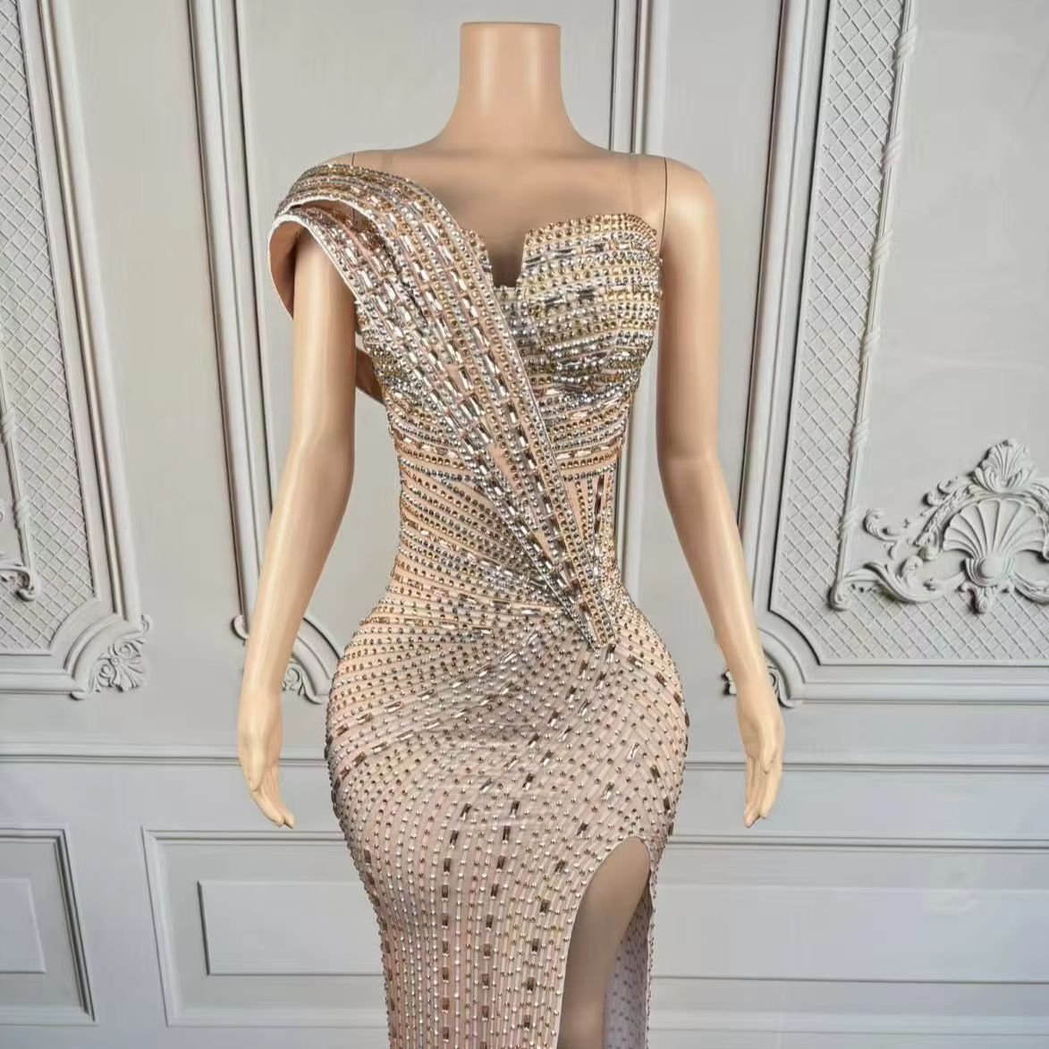 Xiangbin Sparkly Crystals Form - đánh giá và giá Women Formal Wear Photoshoot