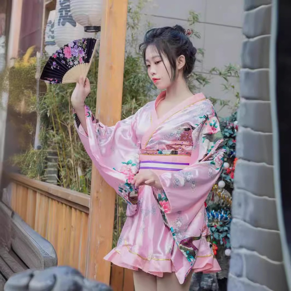 Women Red Formal Kimono Yukata - đánh giá và giá Women Formal Wear Photoshoot