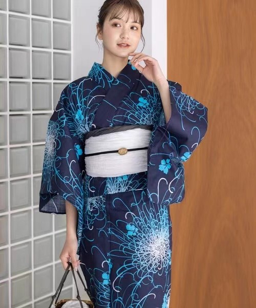 Japanese Kimono / Yukata for W - đánh giá và giá Women Formal Wear Photoshoot